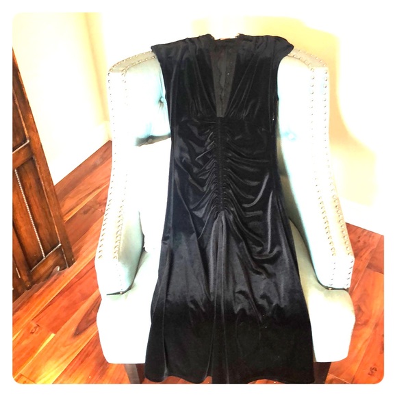 jonathan martin Dresses & Skirts - Gorgeous dress